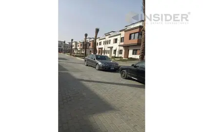 منزل مزدوج - 5 غرف نوم - 5 حمامات للبيع في ازار - كمبوندات التجمع الخامس - التجمع الخامس - مدينة القاهرة الجديدة - القاهرة