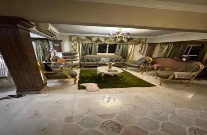 شقة - 3 غرف نوم - 3 حمامات للبيع في شارع النصر - اللاسلكي - المعادي الجديدة - حي المعادي - القاهرة