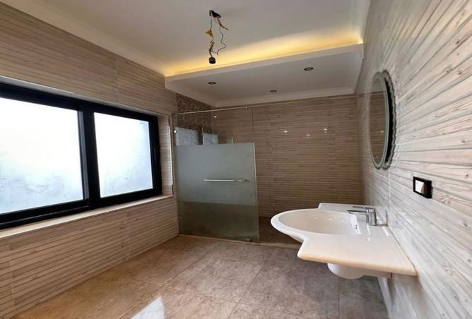 8359454 - Property Image 3