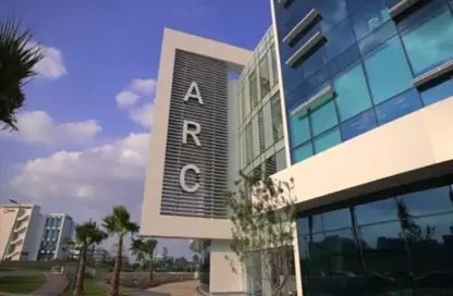 Office Space - Studio - 4 Bathrooms for rent in Smart Village - Cairo Alexandria Desert Road - 6 October City - Giza