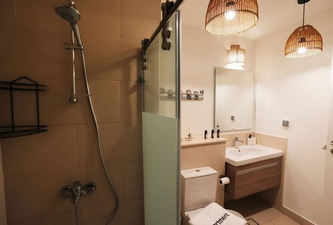 8039664 - Property Image 2