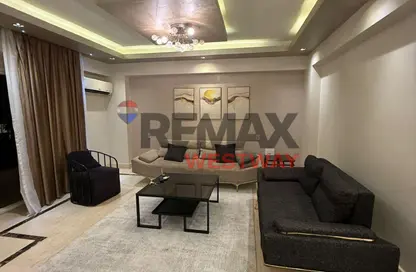 شقة - 3 غرف نوم - 2 حمامات للايجار في 6 ويست - بيفرلي هيلز - كمبوندات الشيخ زايد - الشيخ زايد - الجيزة