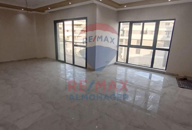 8122280 - Property Main Image