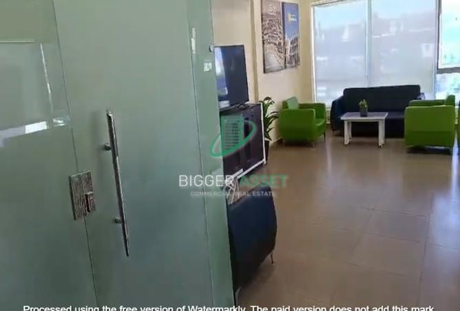 8239379 - Property Image 2