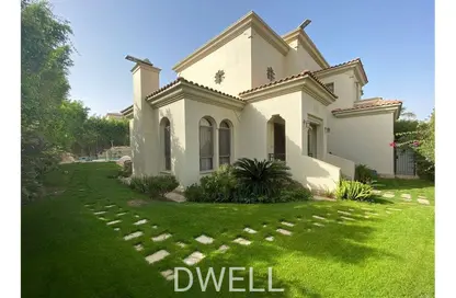 Villa - 4 Bedrooms - 4 Bathrooms for sale in Uptown Cairo - Mokattam - Cairo