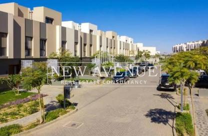 Townhouse - 3 Bedrooms - 3 Bathrooms for sale in Al Burouj Compound - El Shorouk Compounds - Shorouk City - Cairo