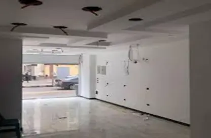 Shop - Studio for sale in 9inth Hub Mall - 1st District - 6 October City - Giza