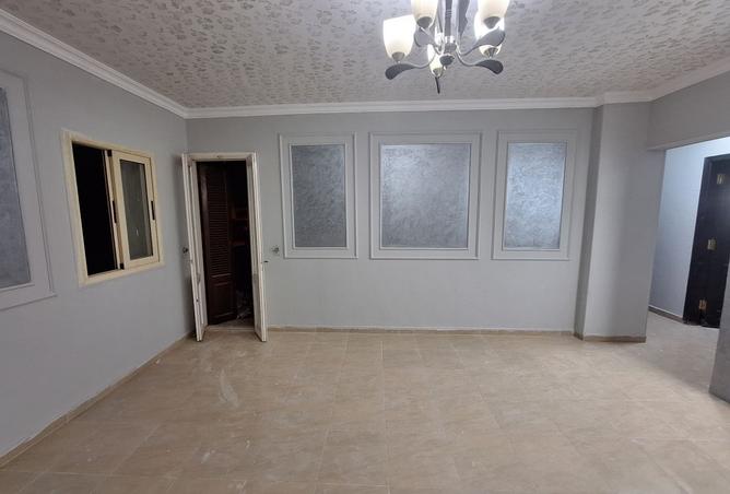 8327186 - Property Main Image