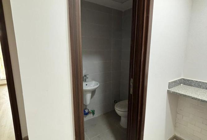 8073547 - Property Image 2