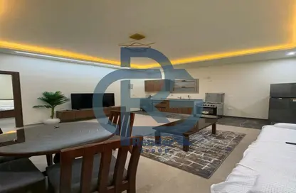 شقة - غرفة نوم - 1 حمام للايجار في البنفسج 12 - البنفسج - مدينة القاهرة الجديدة - القاهرة