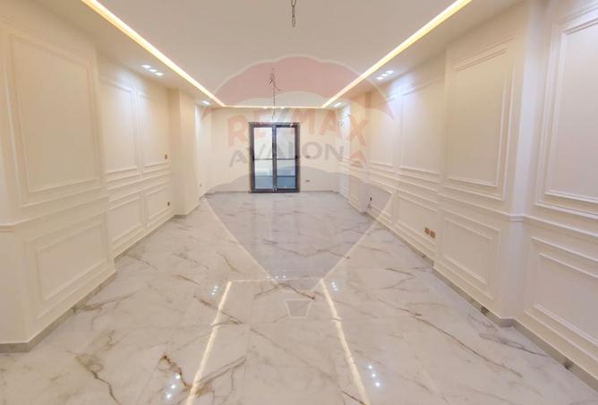 7959430 - Property Main Image