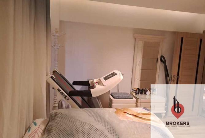 8304834 - Property Image 2