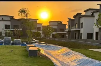 فيلا - 3 غرف نوم - 4 حمامات للبيع في كريك تاون - التجمع الاول - مدينة القاهرة الجديدة - القاهرة