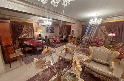 Apartment - 3 Bedrooms - 3 Bathrooms for sale in Lebanon Square - Mohandessin - Giza