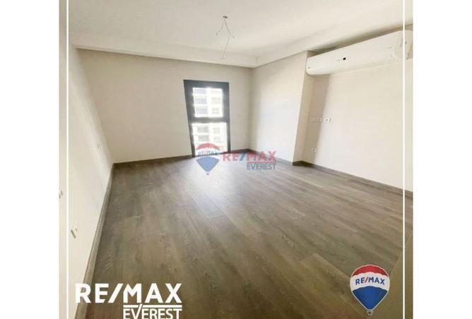 8260523 - Property Image 2