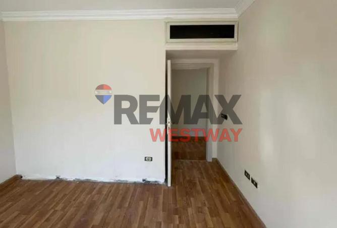 8472770 - Property Image 3