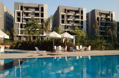 Apartment - 3 Bedrooms - 3 Bathrooms for sale in Sun Capital - Fayoum Desert road - 6 October City - Giza