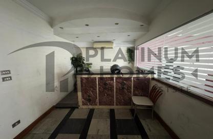 Apartment - 7+ Bedrooms - 7+ Bathrooms for rent in Mohamed Fawzy Moaz St. - Smouha - Hay Sharq - Alexandria