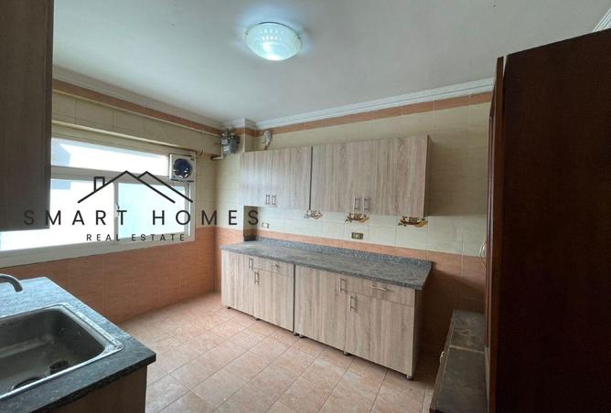 8438305 - Property Image 2