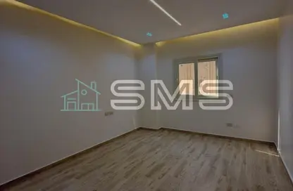 Apartment - 3 Bedrooms - 2 Bathrooms for sale in West Arabella - 5th Settlement Compounds - The 5th Settlement - New Cairo City - Cairo