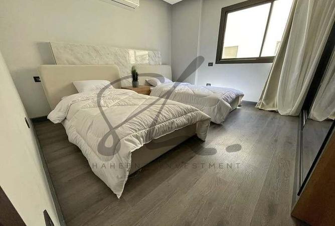8039690 - Property Image 2