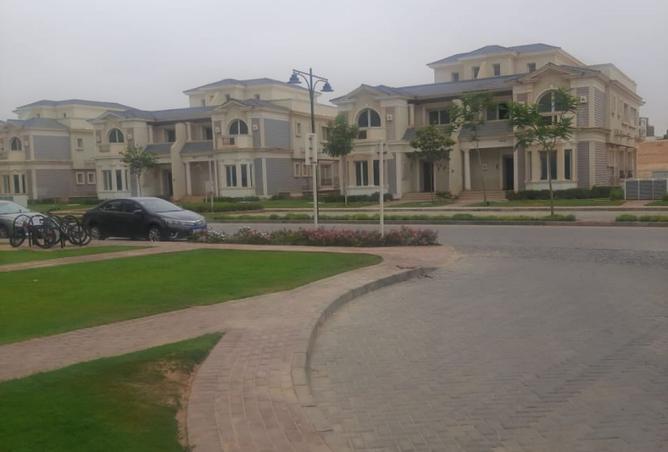 8040738 - Property Image 2