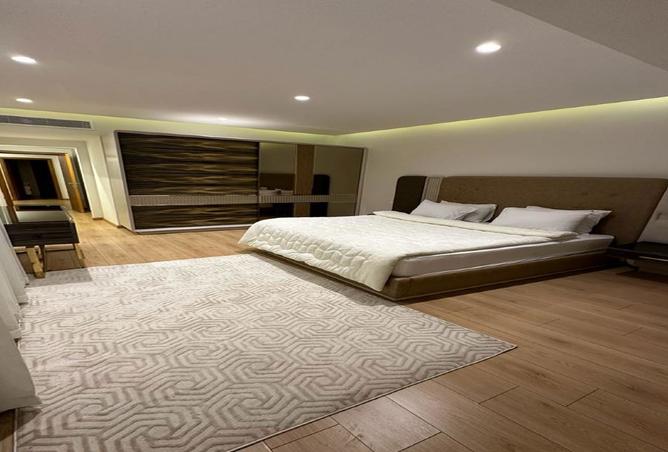 8025554 - Property Image 2