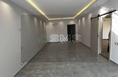 شقة - 2 غرف نوم - 2 حمامات للايجار في ريجينتس بارك - حى الاندلس - مدينة القاهرة الجديدة - القاهرة