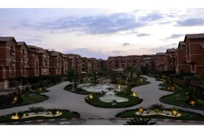 Apartment - 2 Bedrooms - 2 Bathrooms for sale in Green 3 - 2nd District - Sheikh Zayed City - Giza
