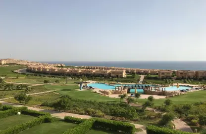 منزل مزدوج - 3 غرف نوم - 4 حمامات للبيع في تلال السخنة - العين السخنة - السويس