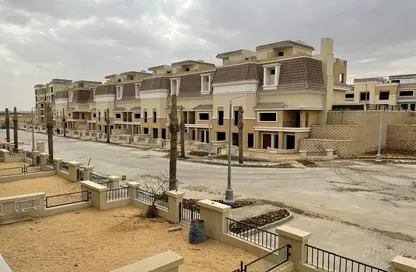 Townhouse - 5 Bedrooms - 5 Bathrooms for sale in Sarai - Mostakbal City Compounds - Mostakbal City - Future City - Cairo