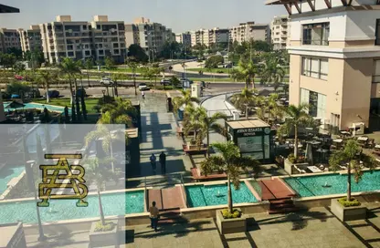 محل تجاري - استوديو - 2 حمامات للايجار في مدينتي - القاهرة