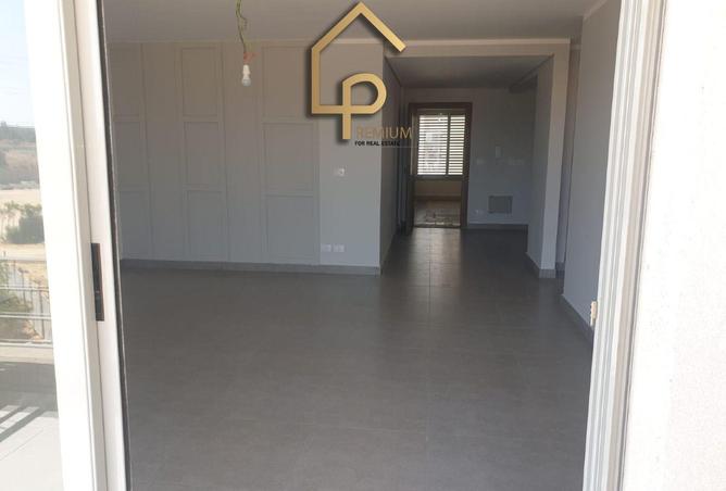 8228132 - صورة العقار 3