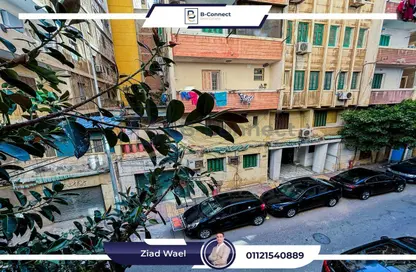 Apartment - 2 Bedrooms - 1 Bathroom for sale in Zezenia - Hay Sharq - Alexandria