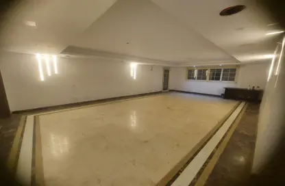 مساحات مكتبية - استوديو - 4 حمامات للايجار في شارع محي الدين أبو العز - المهندسين - الجيزة