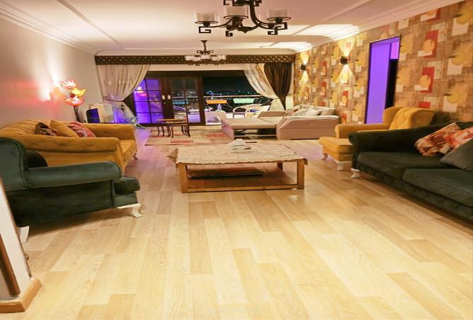 3910667 - Property Image 2