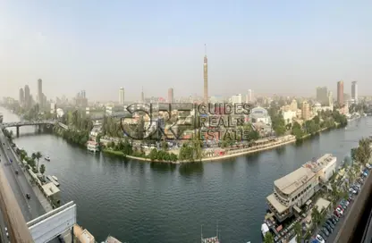 Apartment - 3 Bedrooms - 3 Bathrooms for rent in Nile Corniche St. - Al Agouza - Giza