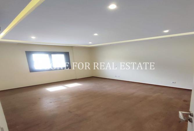 8145994 - Property Image 3