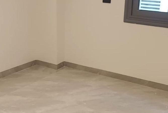 8350006 - Property Image 2