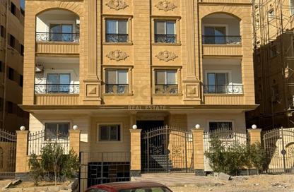 Apartment - 5 Bedrooms - 3 Bathrooms for sale in Al Andalus Buildings - Al Andalus District - New Cairo City - Cairo