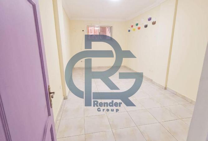 8344006 - Property Image 3