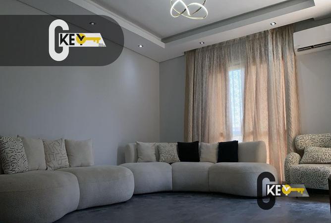 8324558 - Property Image 2