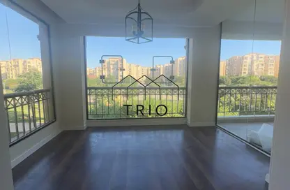 Apartment - 3 Bedrooms - 3 Bathrooms for sale in Privado - Madinaty - Cairo