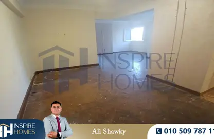 Co-Working Space - Studio - 1 Bathroom for rent in Smouha Square - Smouha - Hay Sharq - Alexandria