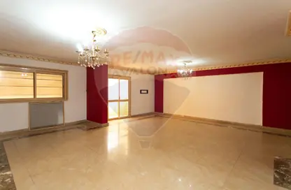 Apartment - 3 Bedrooms - 1 Bathroom for sale in Lageteh St. - Ibrahimia - Hay Wasat - Alexandria