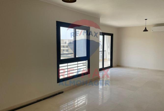 8063120 - Property Image 3