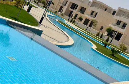 تاون هاوس - 3 غرف نوم - 3 حمامات للبيع في ليك ويست - كمبوندات الشيخ زايد - الشيخ زايد - الجيزة