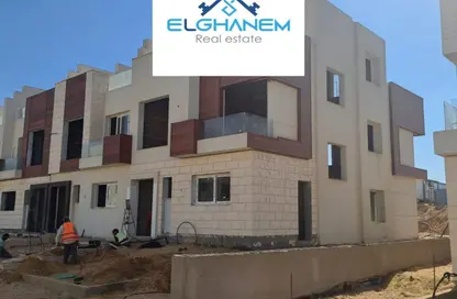 Townhouse - 4 Bedrooms - 4 Bathrooms for sale in Azzar 2 - 5th Settlement Compounds - The 5th Settlement - New Cairo City - Cairo