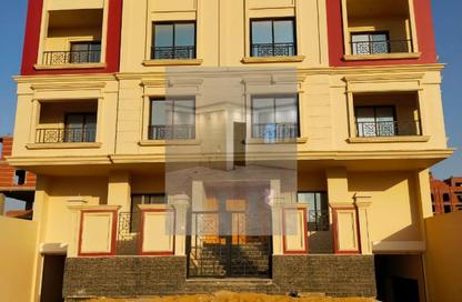 Apartment - 3 Bedrooms - 3 Bathrooms for sale in Bait Alwatan - The 5th Settlement - New Cairo City - Cairo