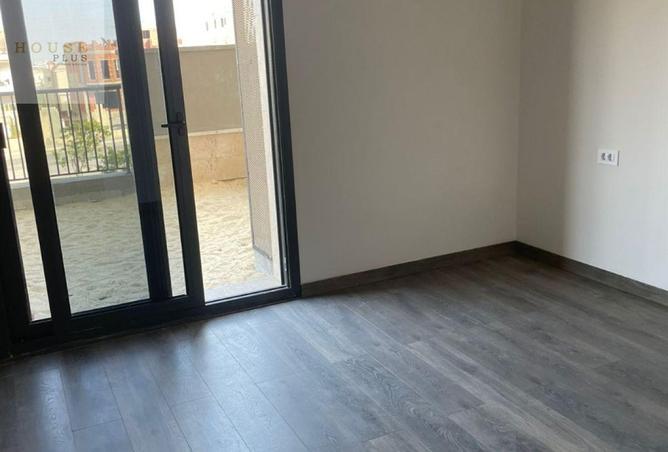 8196180 - Property Image 3